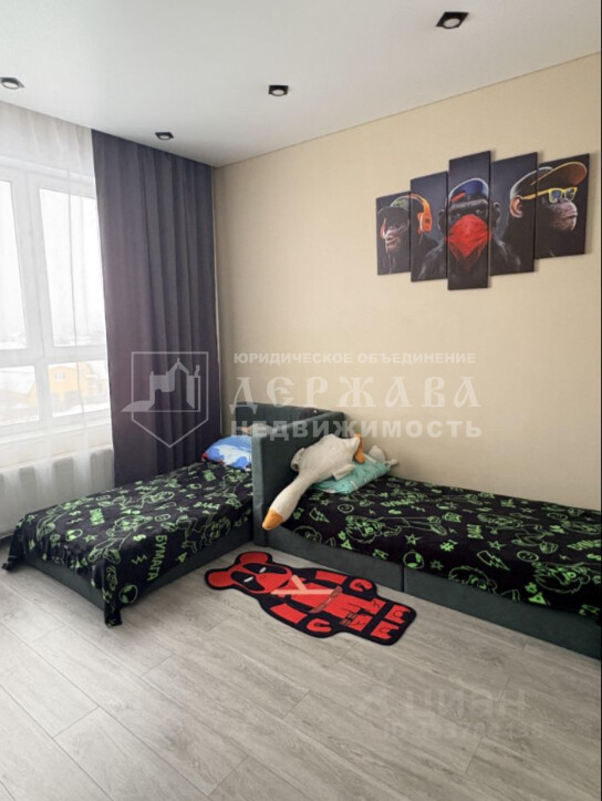 3-комнатная квартира, улица Веры Волошиной,42