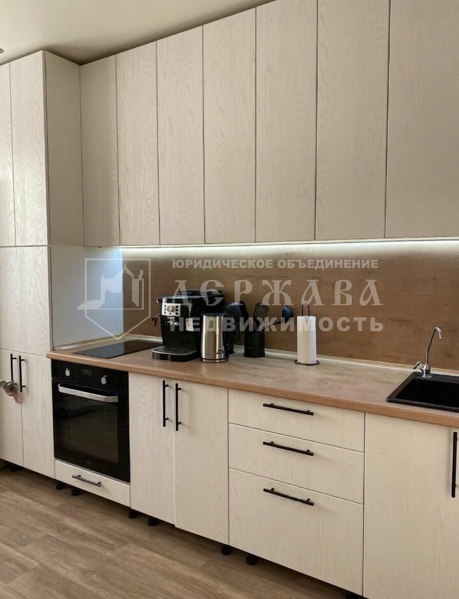 2-комнатная квартира, 63,5 м², улица Авроры,14