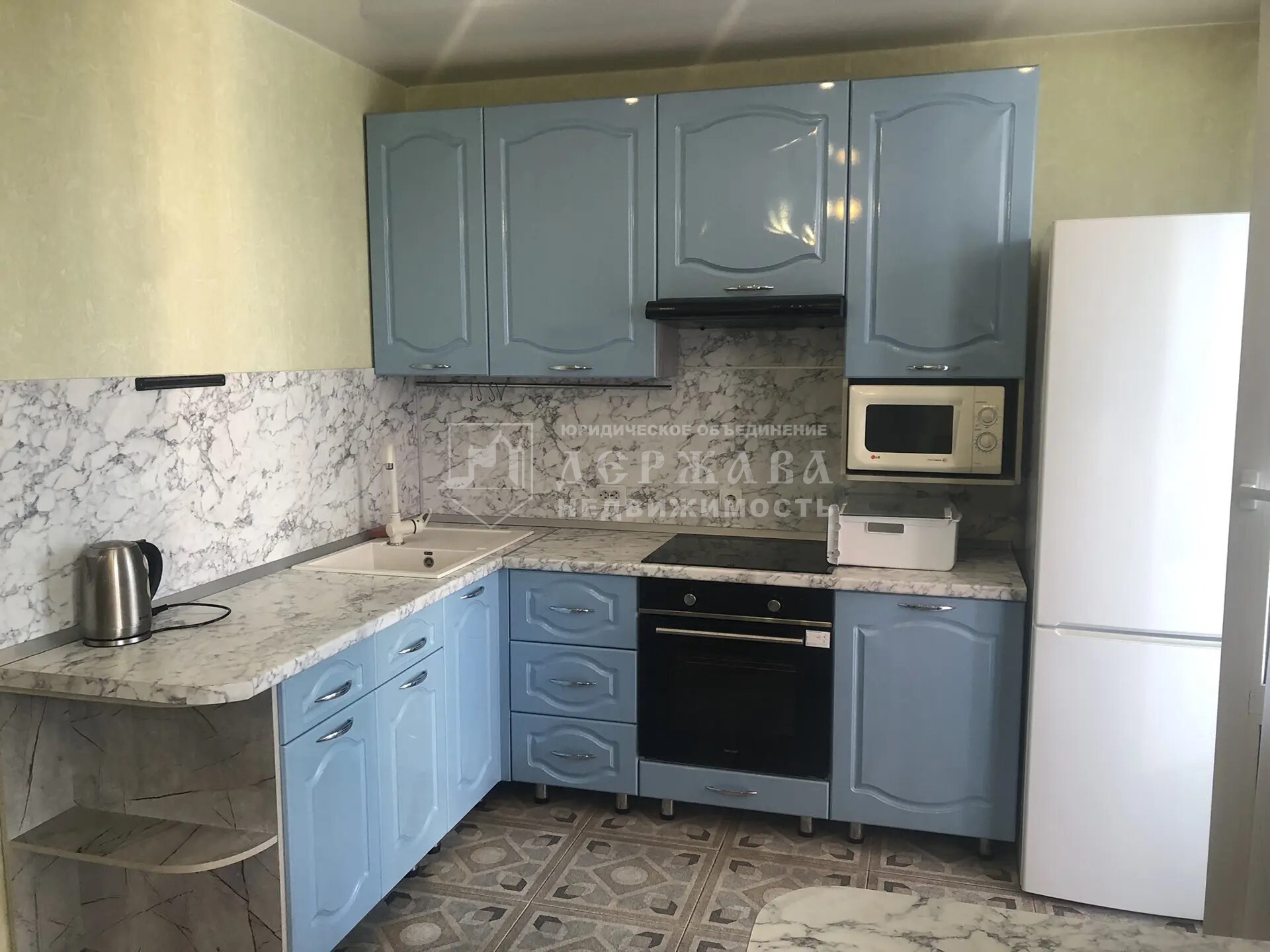 1-комнатная квартира, 33 м², проспект Шахтёров 90