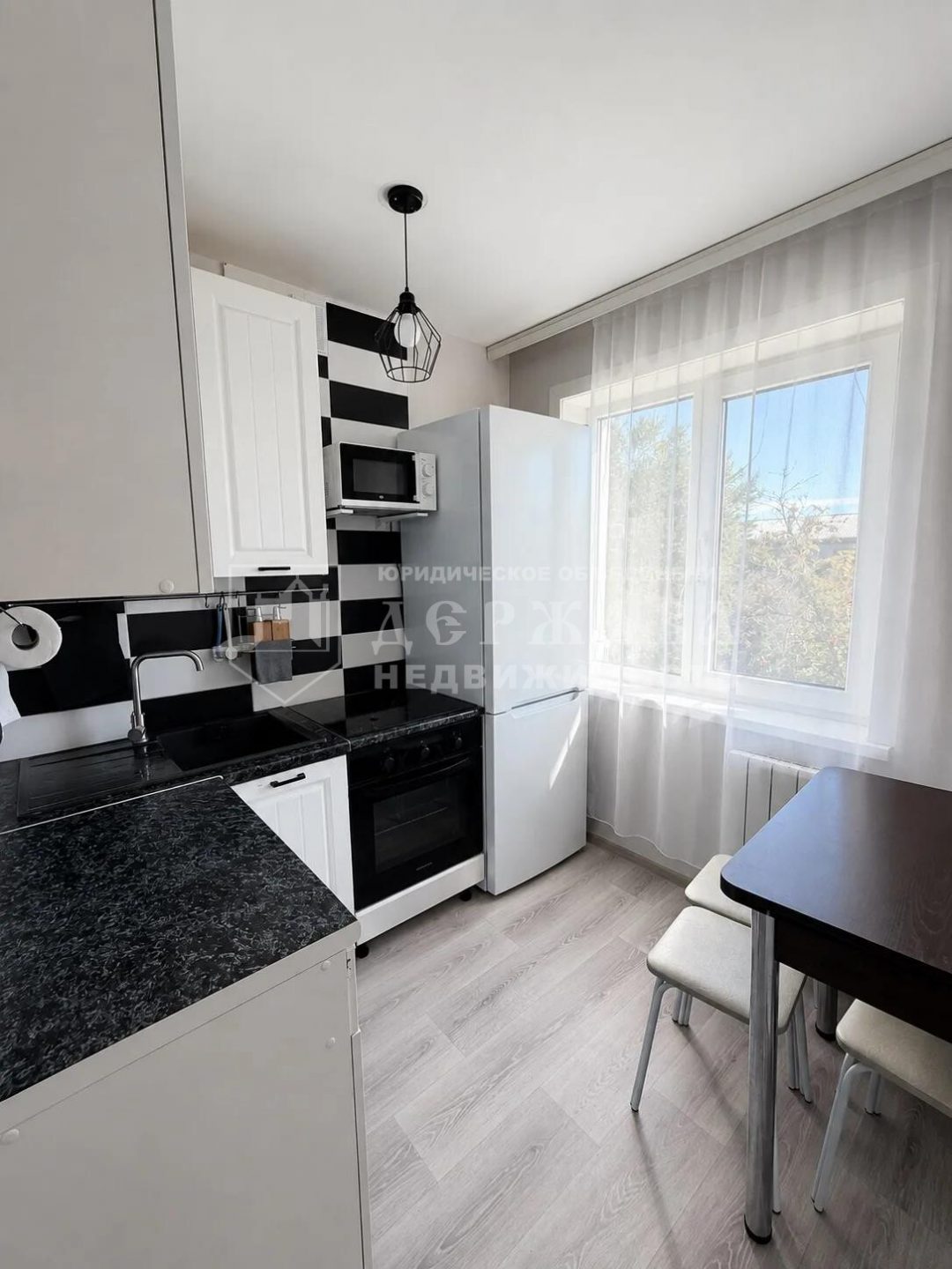 2-комнатная квартира, 45 м², проспект Химиков,14А