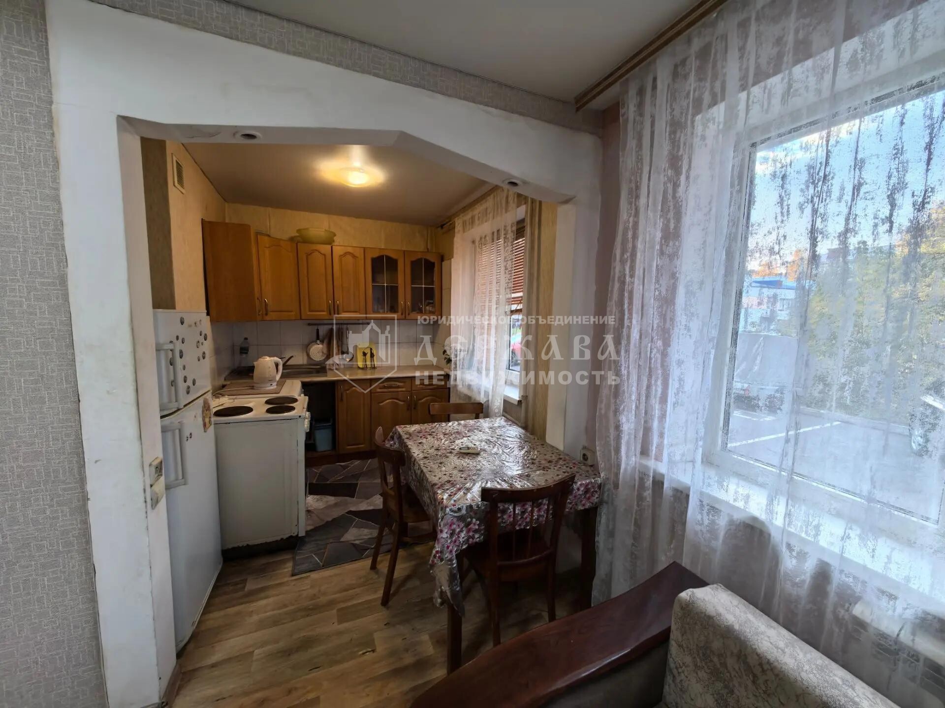 2-комнатная квартира, 44 м², Коммунистический проспект 20