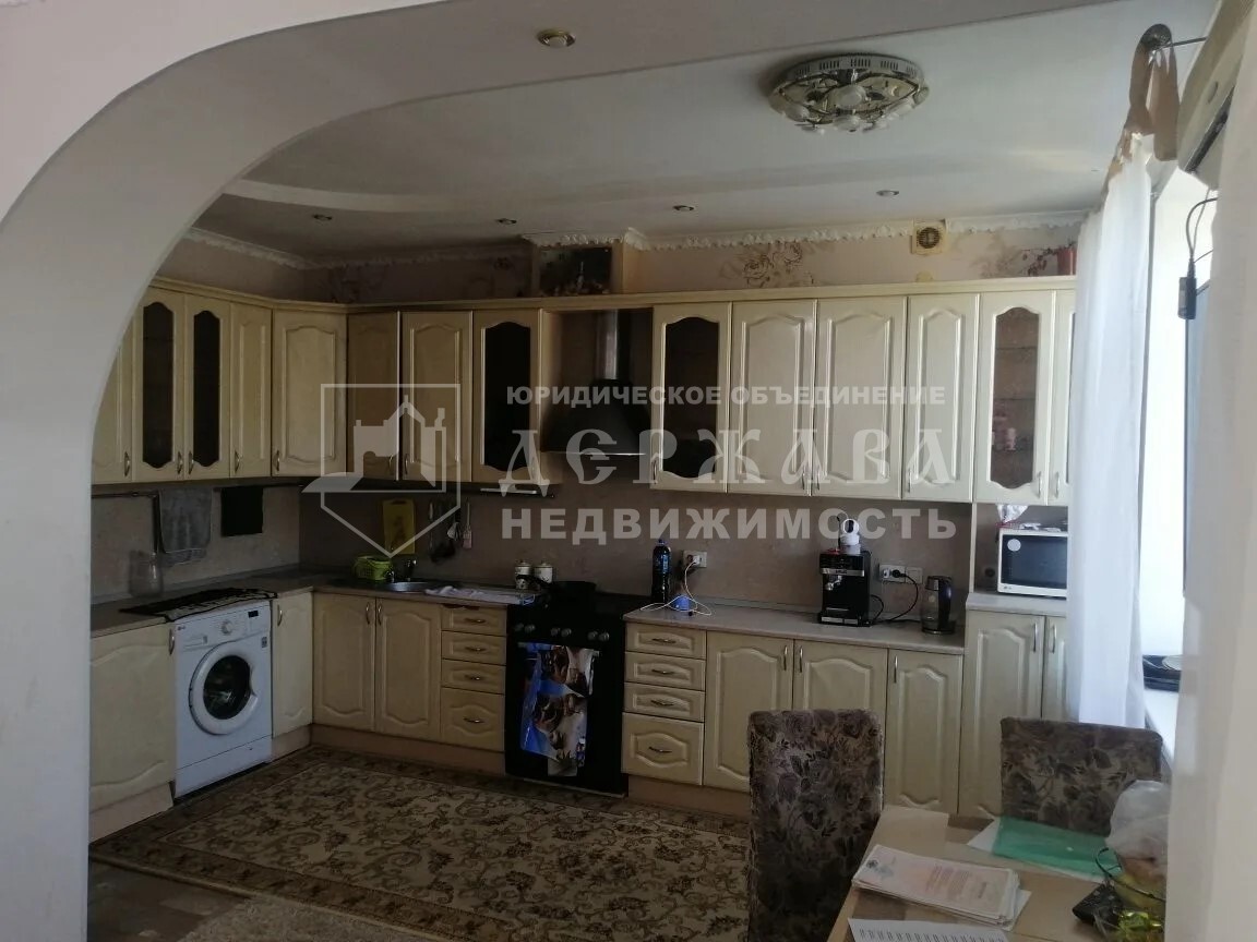 3-комнатная квартира, 60 м², улица Павлова 3