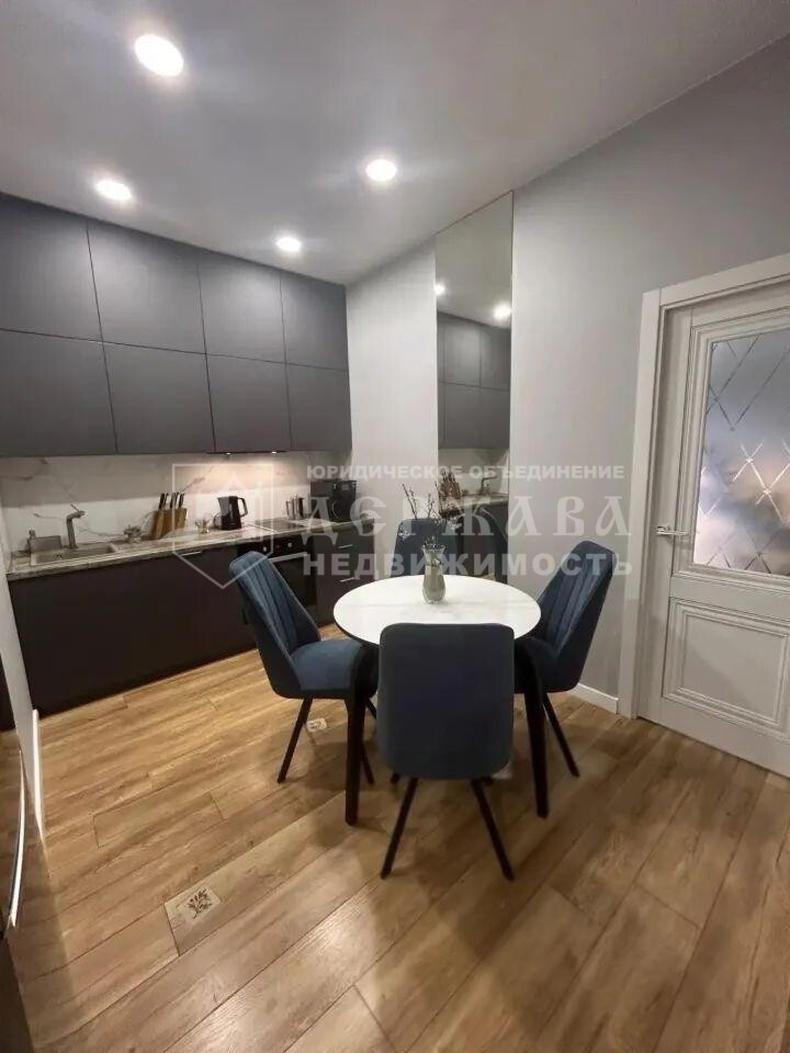 3-комнатная квартира, 53,5 м², Московский проспект 8
