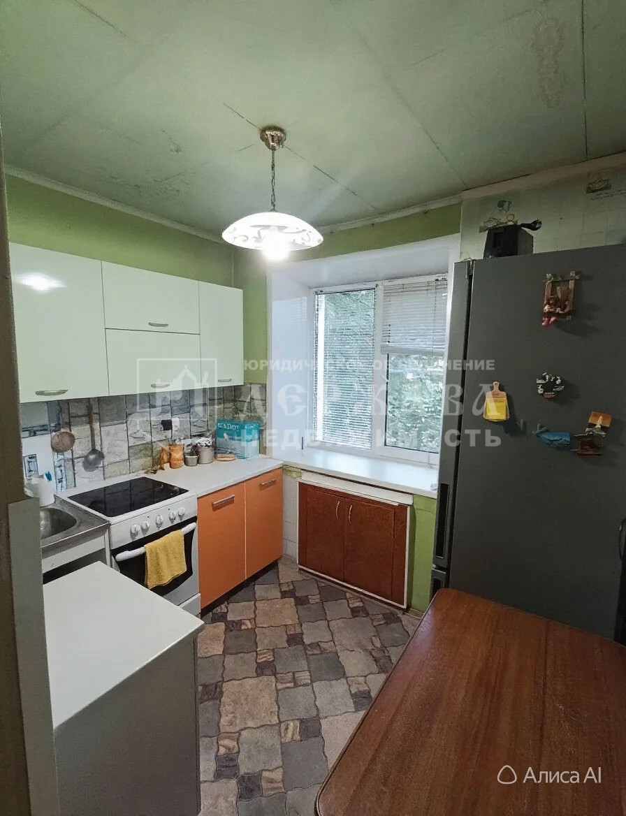 4-комнатная квартира, 61 м², Инициативная улица,24А