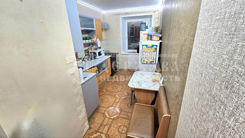 3-комнатная квартира, улица Попова 1А