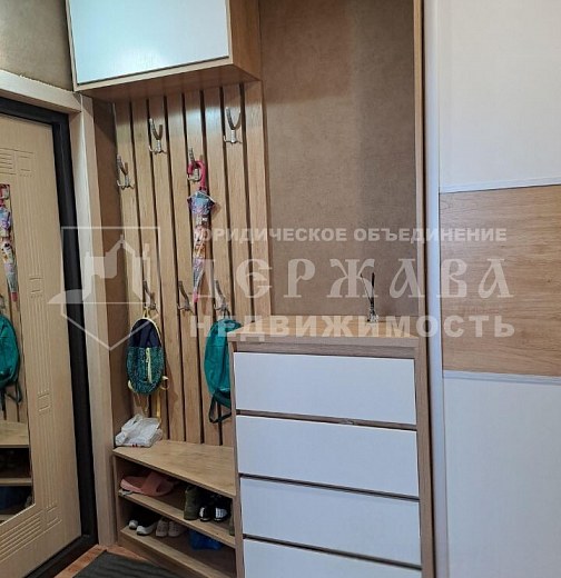3-комнатная квартира, проспект Шахтёров 7