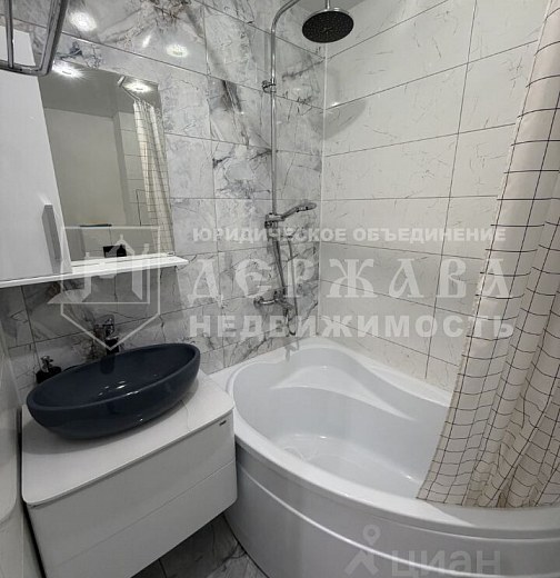 3-комнатная квартира, Молодёжный проспект 33к1