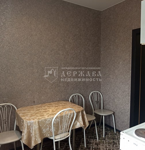 2-комнатная квартира, Севастопольская улица 50