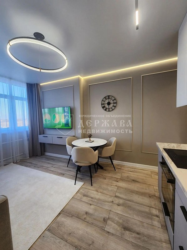 3-комнатная квартира, Октябрьский проспект,30Б