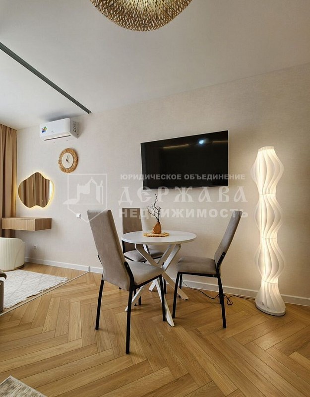 3-комнатная квартира, Октябрьский проспект,30Б