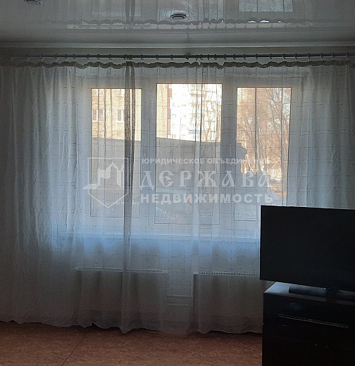 3-комнатная квартира, проспект Строителей 73
