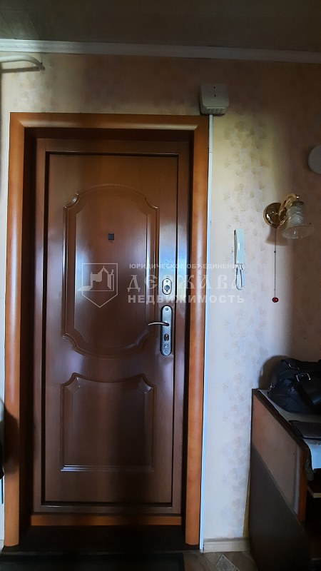 2-комнатная квартира, улица Комарова,20А