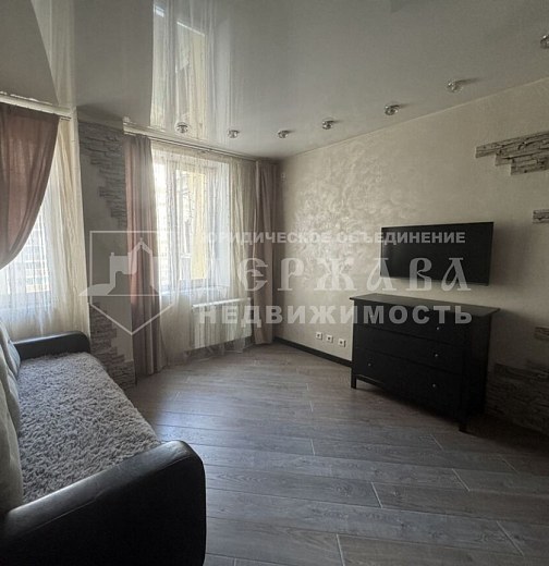 2-комнатная квартира, улица Гагарина 52