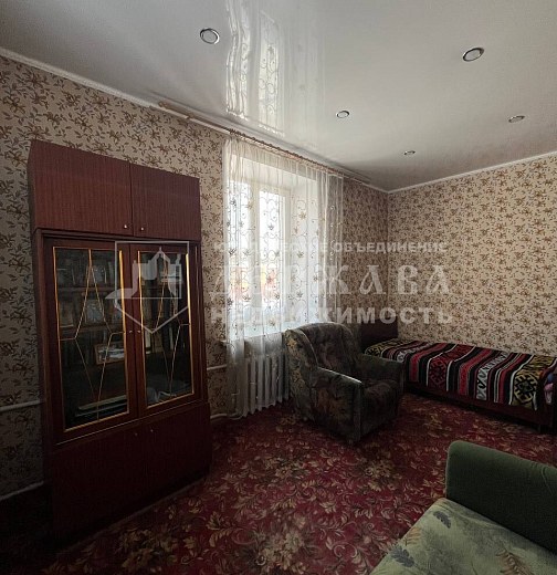 3-комнатная квартира, Российская улица 29