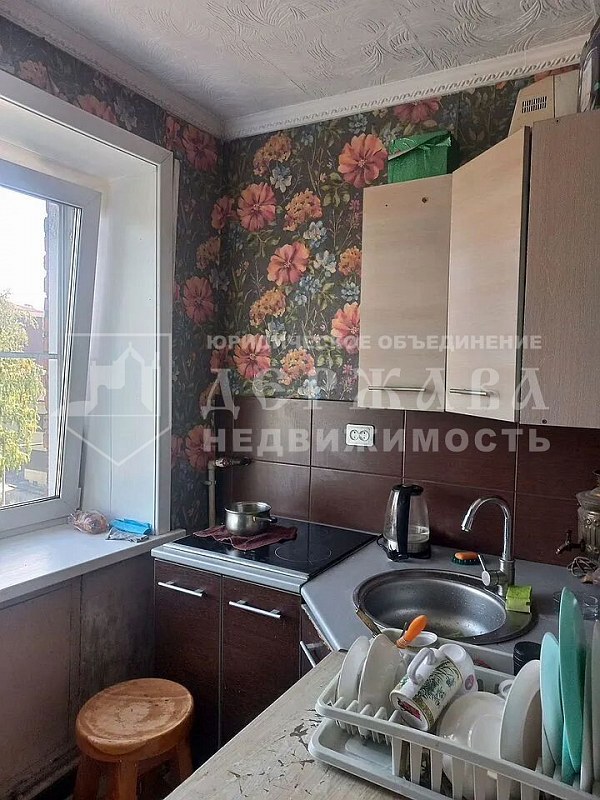 4-комнатная квартира, улица Мусохранова 7
