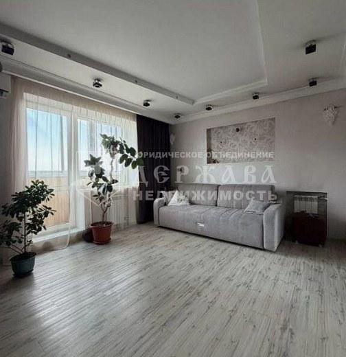 3-комнатная квартира, улица Свободы,19