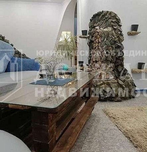 4-комнатная квартира, улица Патриотов 35