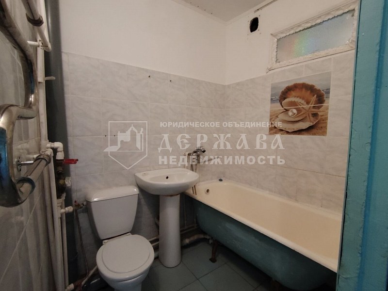 2-комнатная квартира, проспект Строителей 18