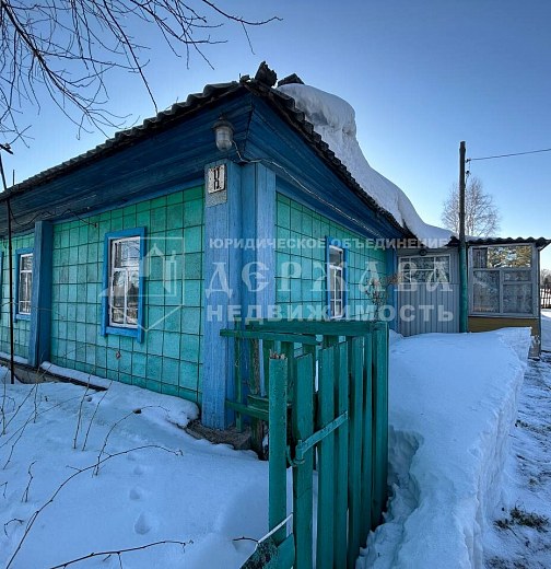 Дом, Набережная улица,10