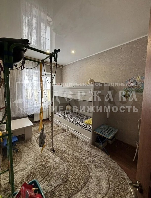 3-комнатная квартира, улица Богдана Хмельницкого,15