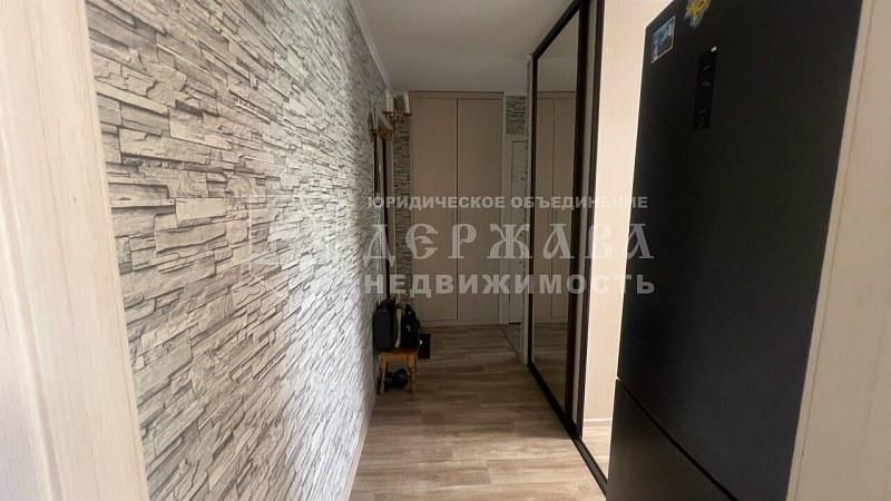 2-комнатная квартира, Коммунистический проспект 19