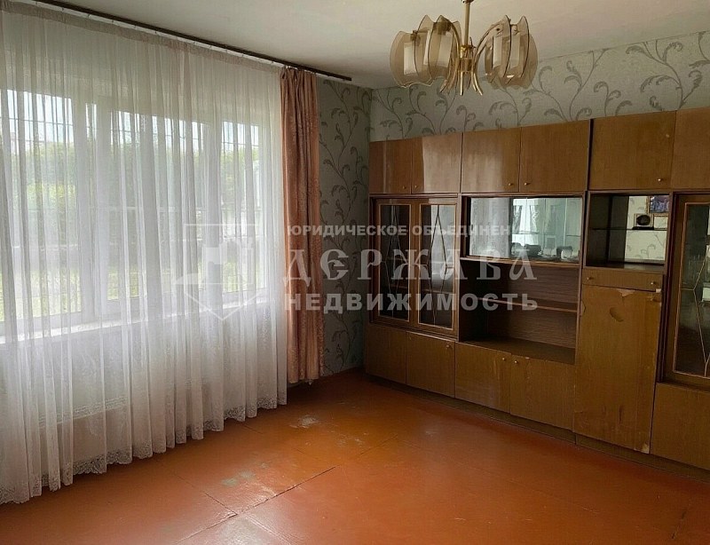 2-комнатная квартира, улица Зварыгина,22