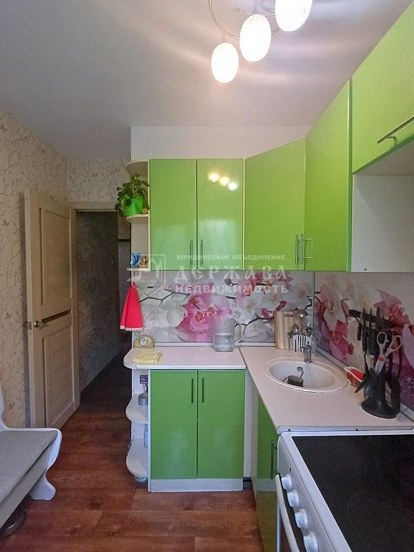 2-комнатная квартира, улица Халтурина 43