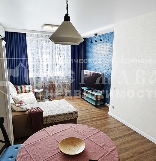 3-комнатная квартира, Волгоградская улица,1