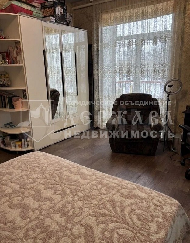 3-комнатная квартира, улица Богдана Хмельницкого,15