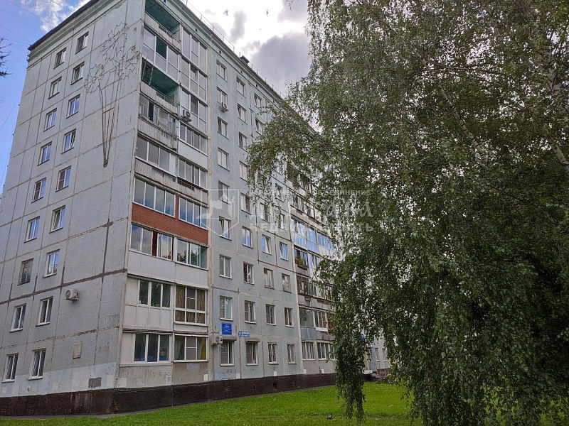 2-комнатная квартира, Октябрьский проспект 7