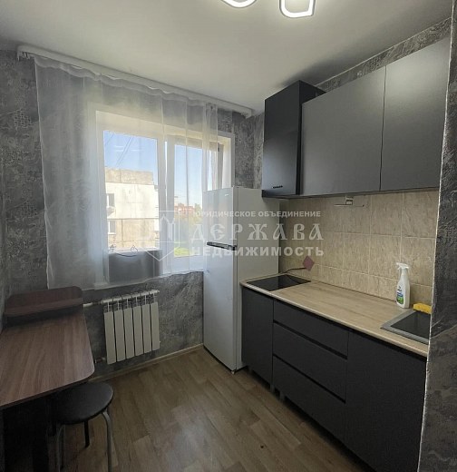 1-комнатная квартира, проспект Шахтёров 32А