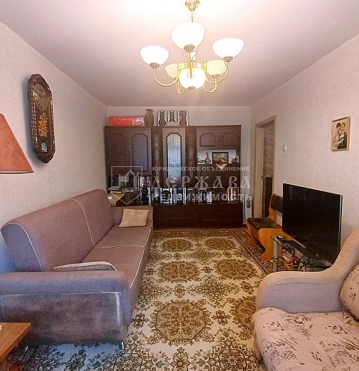 2-комнатная квартира, улица Халтурина 43