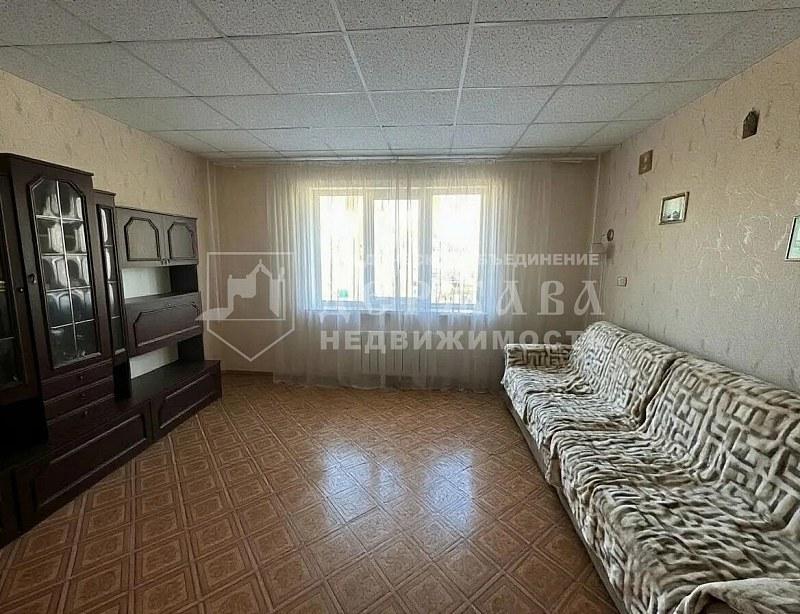4-комнатная квартира, Октябрьский проспект 82