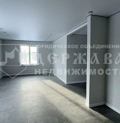 Дом, Сиреневая улица,4
