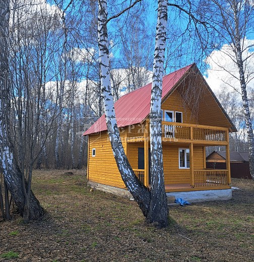 Дом, Зелёная улица