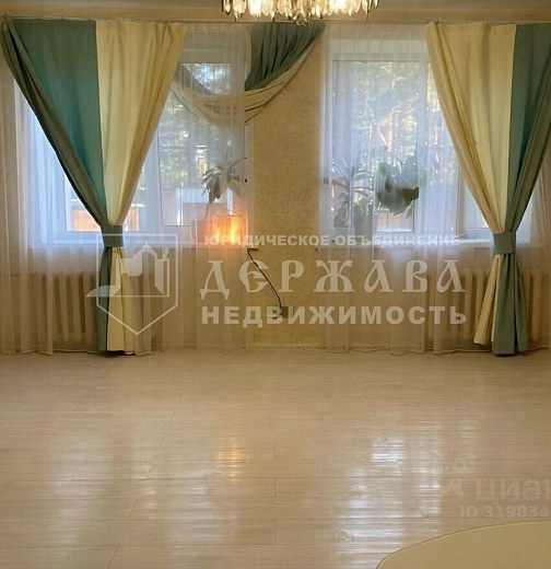 3-комнатная квартира, Сосновая улица 9