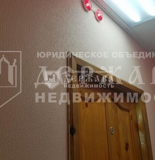 Торговое помещение, 181.3 м2, улица Черняховского 17А