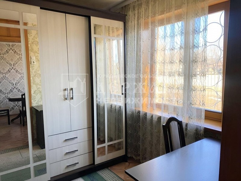 2-комнатная квартира, улица 50 лет Октября,26А