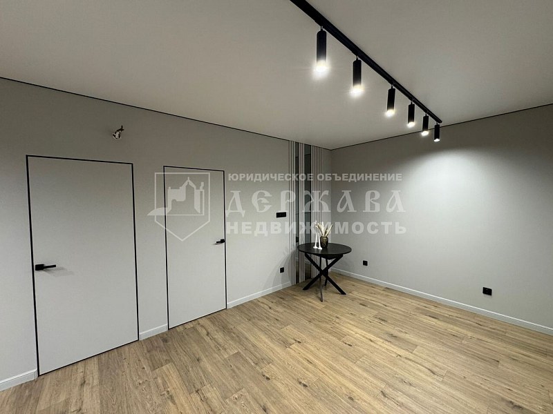 3-комнатная квартира, Октябрьский проспект,32Ак1