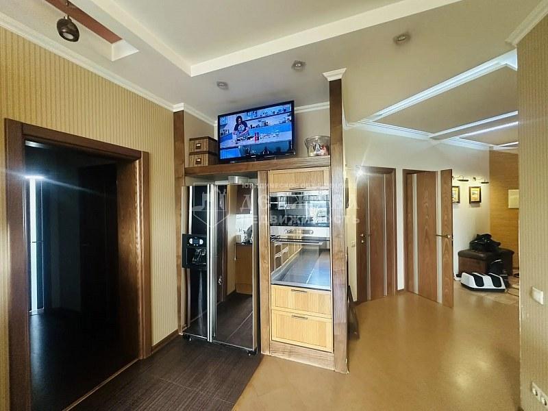 3-комнатная квартира, бульвар Строителей,53