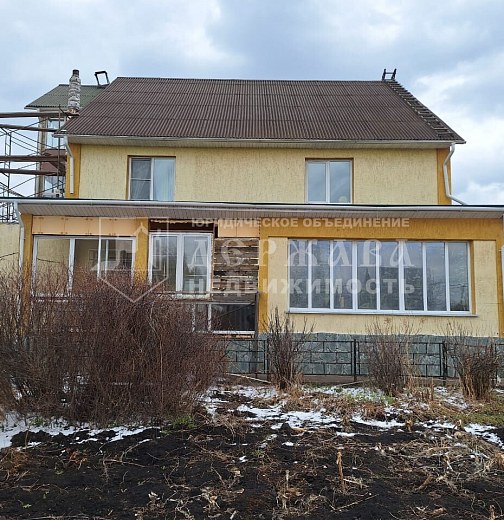 Дом, Светлая улица,7
