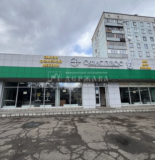 Помещение свободного назначения, 322 м2, улица Тольятти 13