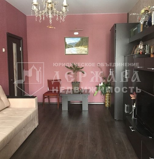 3-комнатная квартира, улица Кирова 23