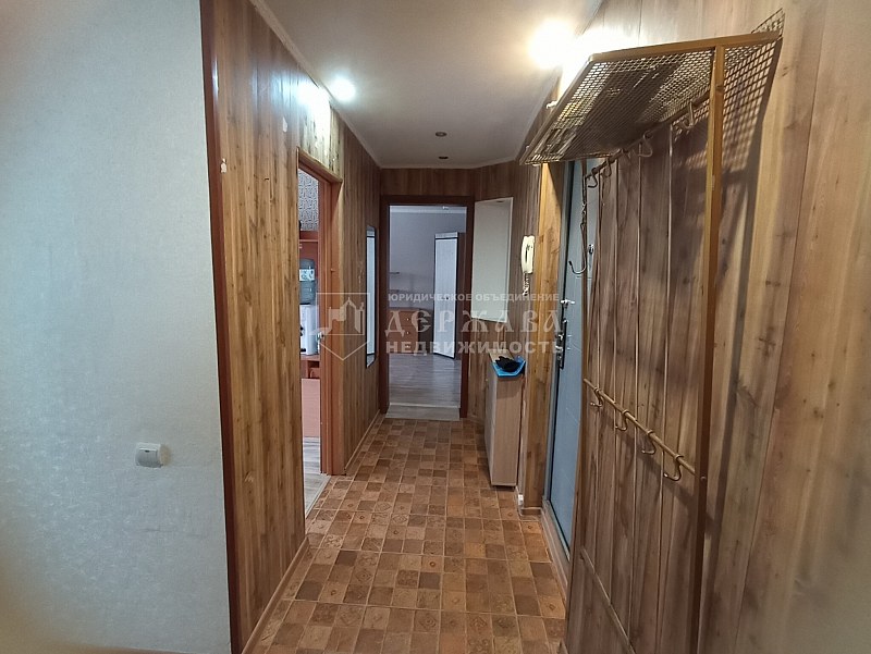 2-комнатная квартира, улица Лазо 46