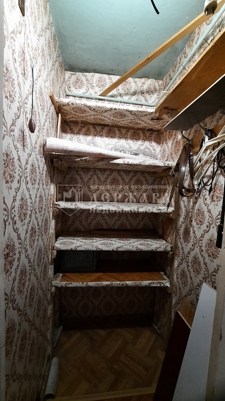 2-комнатная квартира, улица Комарова,20А