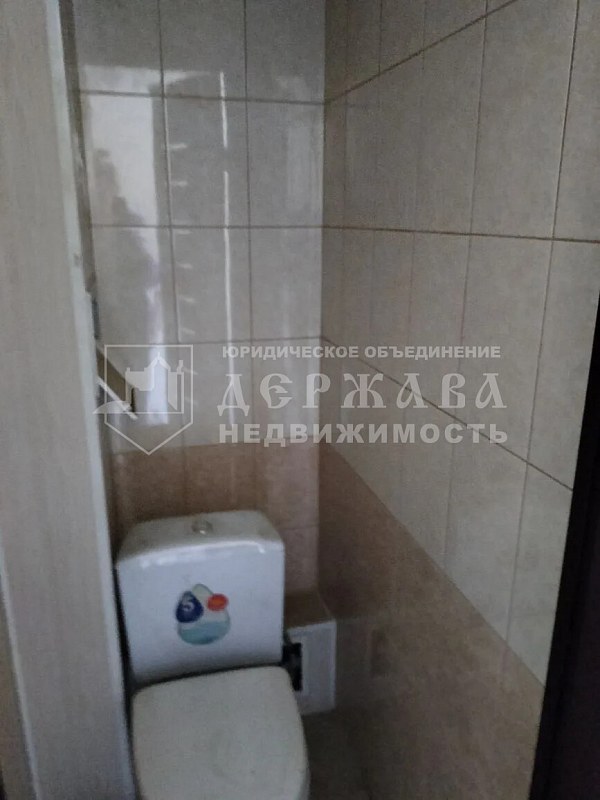 3-комнатная квартира, улица Лукиянова 21