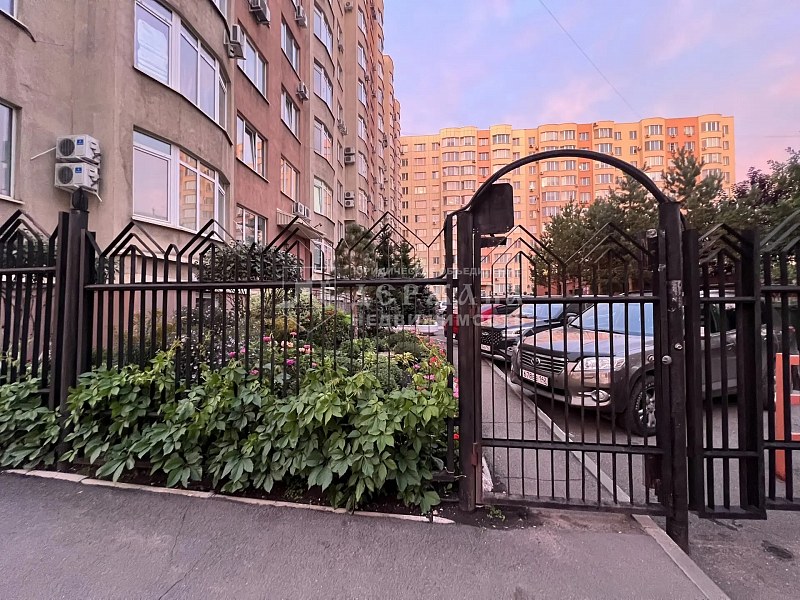2-комнатная квартира, улица Свободы,3
