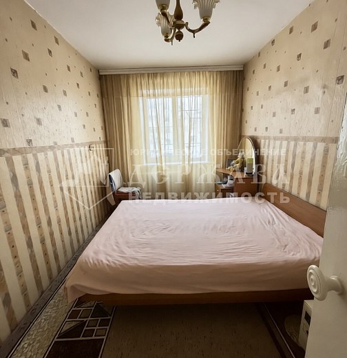 3-комнатная квартира, Стахановская улица 21