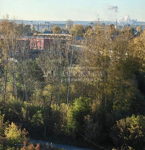 3-комнатная квартира, улица Свободы,19