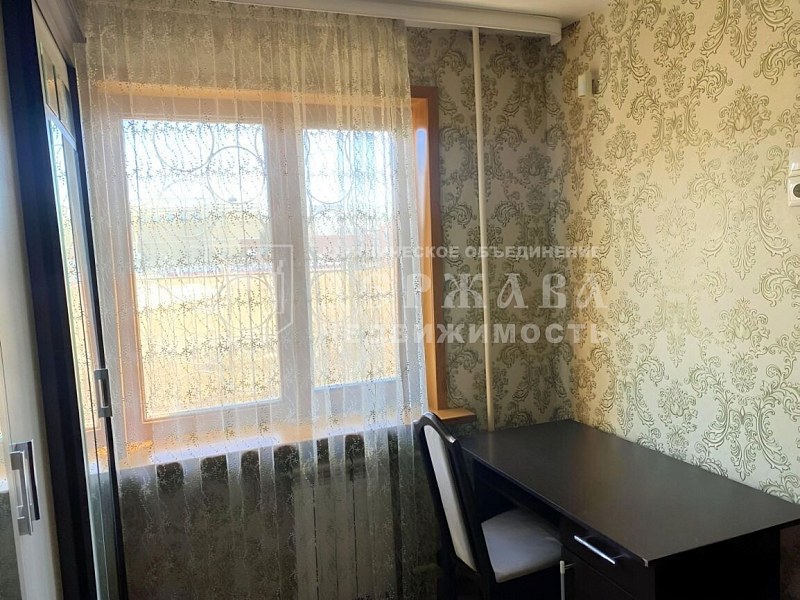 2-комнатная квартира, улица 50 лет Октября,26А